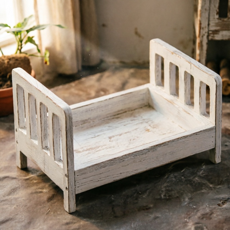 Baby Nursery Boy - Baby poseerbank Retro houten bed Pasgeboren